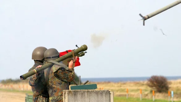 Luftabwehrrakete &laquo;Strela&raquo; - &copy; Foto: Bundeswehr/Michael Mandt/dpa