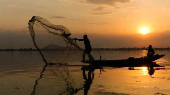 - &copy; Adil Abbas/ZUMA Press Wire/dpa