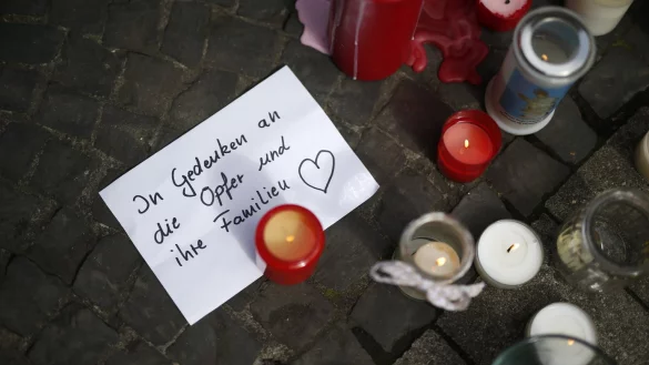 Gedenken - &copy; Foto: Ina Fassbender