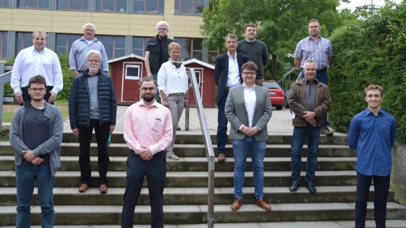 Gehen motiviert auf Stimmenfang. Die 16 Kandidaten der Kalletaler CDU f&uuml;r die Kommunalwahl im September. - &copy; CDU Kalletal