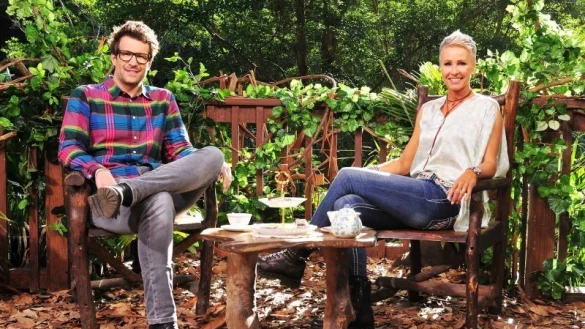 Die Moderatoren Sonja Zietlow und Daniel Hartwich im Baumhausstudio. - &copy; Archivfoto: MG RTL D / Stefan Menne