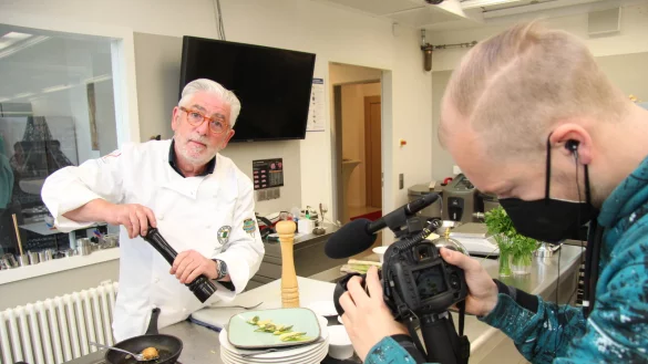 Lecker Lippe Live: Jürgen Rabe freut sich sehr auf seine Rolle als Gastgeber der zweiten Kochshow.  - © Seda Hagemann