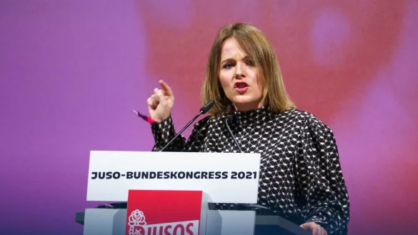 - © Frank Rumpenhorst/dpa