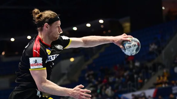 - &copy; Marijan Murat/dpa