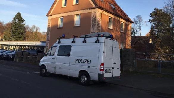 Im 2. Stock des Wohnhauses wurde der leblose K&ouml;rper der Frau gefunden. - &copy; J&uuml;rgen Mahncke