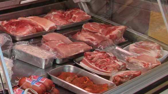 Nicht mehr viele Fleischer bieten ihre Waren in Lemgo an. - &copy; Nadine Uphoff