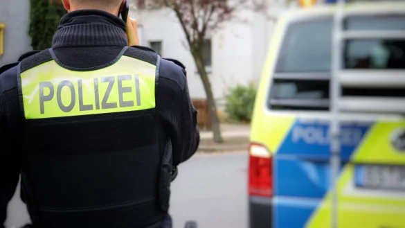 Die Polizei bittet um Zeugenhinweise. - © Symbolbild: Pixabay