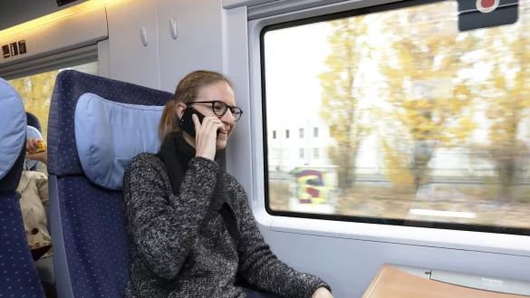 Empfang in der Bahn - &copy; Foto: picture alliance / dpa