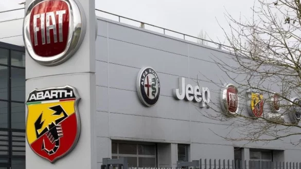 Stellantis - &copy; Foto: Peter Dejong/AP/dpa