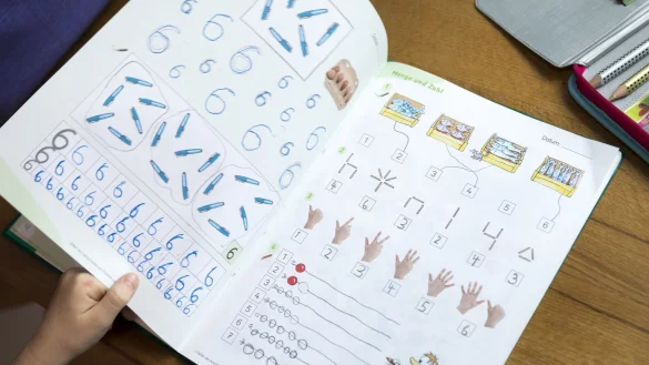 Auch Vorlernen ist erlaubt - &copy; Foto: Florian Schuh/dpa-tmn