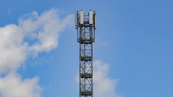 Sendemast f&uuml;r Mobilfunk - &copy; Foto: Patrick Pleul/dpa-Zentralbild/dpa