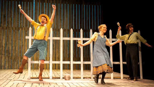 Tom Sawyer und Huckleberry Finn. - © Landestheater/Klein