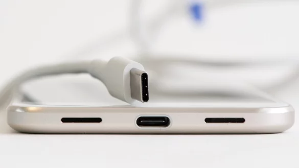 USB-C-Kabel - &copy; Foto: Andrea Warnecke