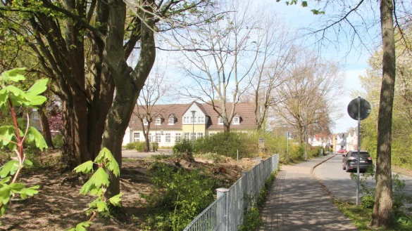 Der Verkehr vor Grundschule und Kita soll weniger werden. - &copy; Cordula Gr&ouml;ne