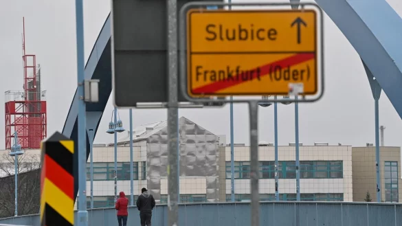 Einreise aus Polen - &copy; Foto: Patrick Pleul/dpa-Zentralbild/dpa