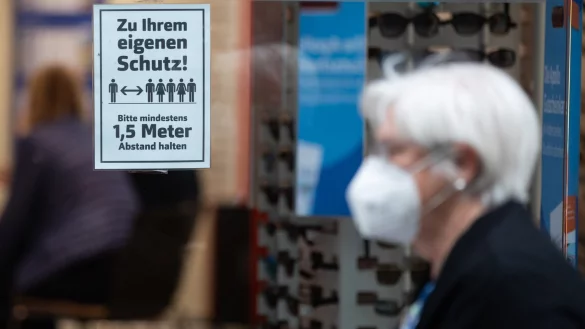 Maske - &copy; Foto: Tom Weller/dpa