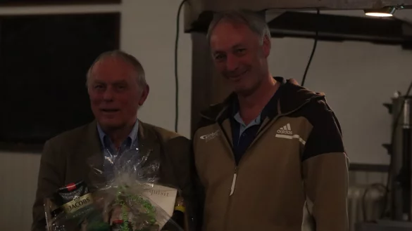 Danke, Klaus: Axel Offel mit dem scheidenden Klaus Brand (links). - © Sebastian Lucas