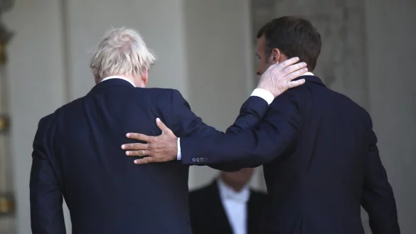 Johnson in Paris - &copy; Foto: Daniel Cole/AP