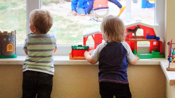 F&uuml;r eine kindgerechte Betreuung braucht es laut einer aktuellen Studie bundesweit 106.500 zus&auml;tzliche Vollzeitstellen in den Kindertagesst&auml;tten. - &copy; Jens Wolf