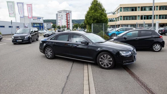 Dienstwagen - &copy; Foto: Philipp von Ditfurth/dpa