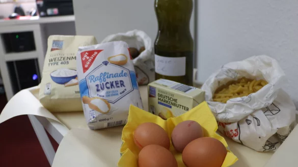 Dass Grundnahrungsmittel teurer geworden sind, trifft vor allem arme Familien. - &copy; Anja Hustert