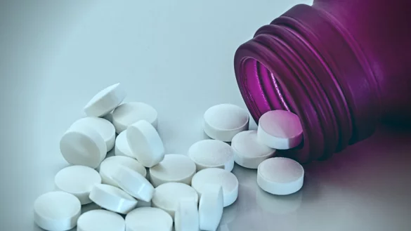 150 Tabletten soll das Paar für den doppelten Suizid genutzt haben. Doch während Hans K. am nächsten Morgen wieder aufwachte, verlor Gerda L. ihr Leben. - © Pixabay