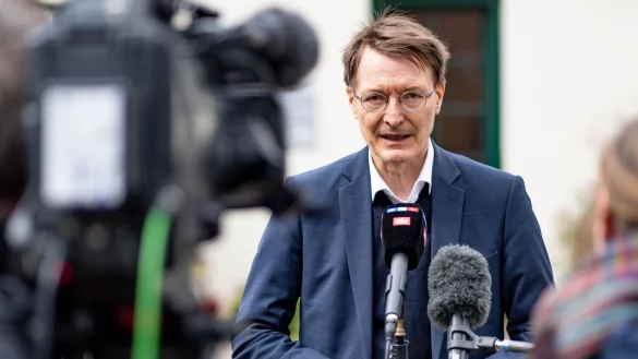 Karl Lauterbach - &copy; Foto: Axel Heimken/dpa