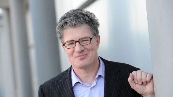 Roger Willemsen - &copy; Foto: Jens Kalaene/dpa-Zentralbild/dpa