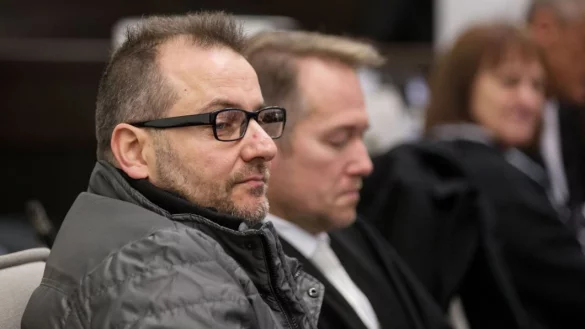 Wilfried W., einer der beiden Angeklagten im Prozess um die Morde von Höxter. - © dpa