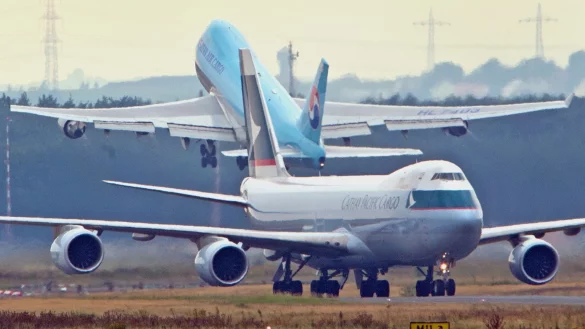 Frankfurter Flughafen - &copy; Foto: Boris Roessler/dpa