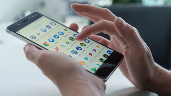 Nokia 5 - &copy; Foto: Franziska Gabbert/dpa-tmn