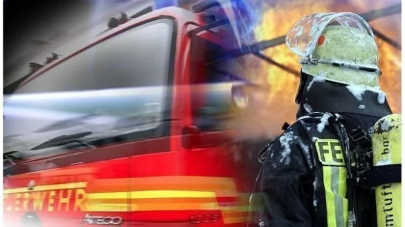 Eine starke Rauchentwicklung deutete auf einen gr&ouml;&szlig;eren Brand hin. - &copy; dpa