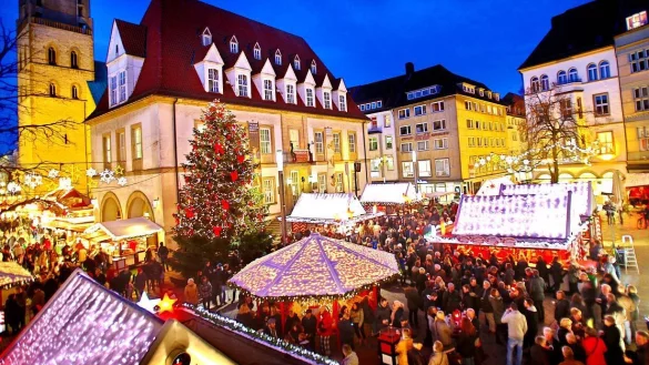 Die Weihnachtsmärkte in OWL laden zum Flanieren, Schlemmen und Stöbern ein. - © Sarah Jonek