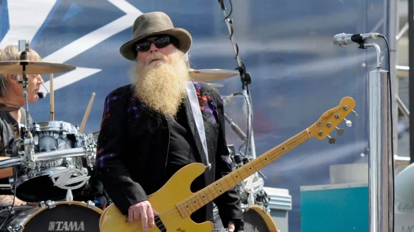 Dusty Hill - &copy; Foto: Mike Mccarn/FR34342 AP/dpa