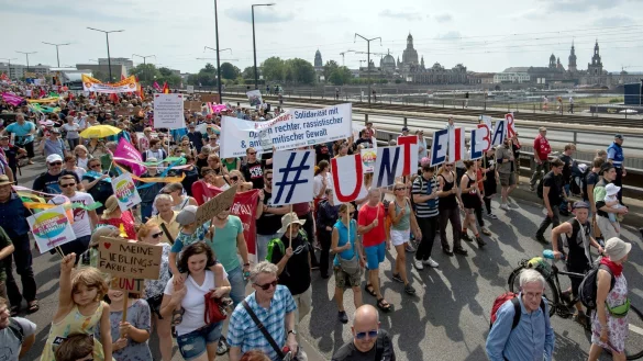 &laquo;Unteilbar&raquo;-Demo in Dresden - &copy; Foto: Robert Michael