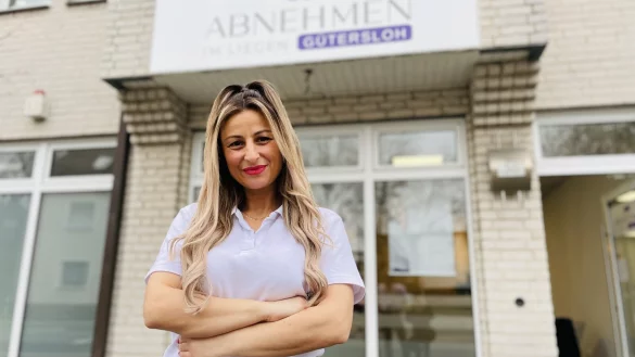 Das Konzept &bdquo;Abnehmen im Liegen&ldquo; stammt von dem &Ouml;sterreicher Chris Steiner. Leman Kubowiak (39) hat im November an der ?Neuenkirchener Stra&szlig;e in G&uuml;tersloh als Franchisenehmerin ein Studio er&ouml;ffnet. - &copy; Lena Vanessa Niewald