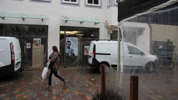 Schon im M&auml;rz wird Tchibo voraussichtlich in der Mittelstra&szlig;e er&ouml;ffnen. - &copy; Katrin Kantelberg