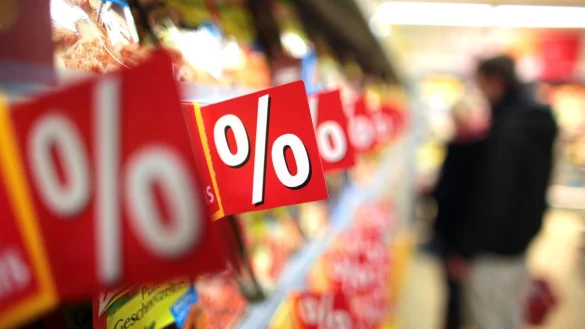 Sonderangebote im Lebensmittelhandel - &copy; Foto: Oliver Berg/dpa