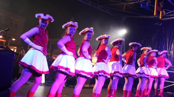 Das Sunnerbieke-Ballett ist immer ein echter Stimmungs-Garant beim Karneval. - &copy; Sandra Castrup