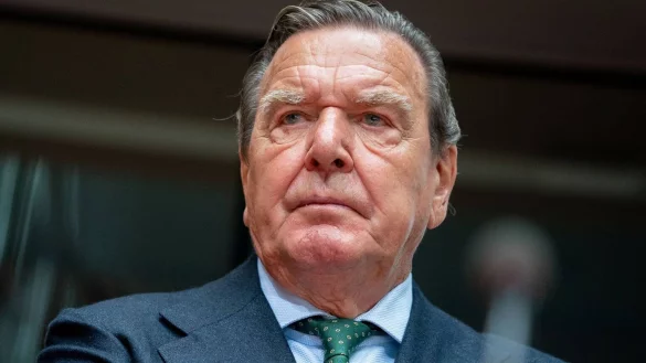 Gerhard Schröder - © Foto: Kay Nietfeld/dpa