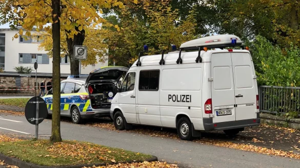 Polizeieinsatz am Lemgoer Spiegelberg am Donnerstagmorgen. - &copy; Raphael Bartling