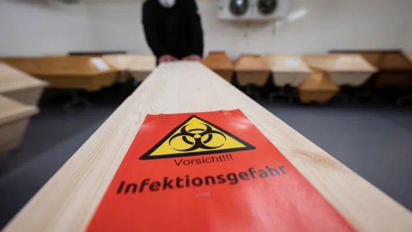 Sarg - &copy; Foto: Marijan Murat/dpa