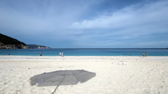 Griechische Insel - &copy; Foto: Andrea Warnecke/dpa-tmn