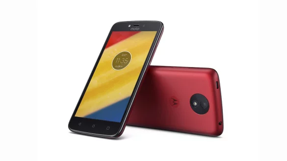 Motorola Moto C - &copy; Foto: dpa