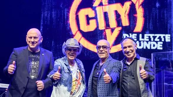 - &copy; Jens Kalaene/dpa-Zentralbild/dpa