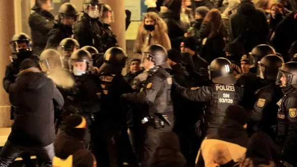 Proteste in Bautzen - &copy; Foto: Bernd M&auml;rz/B&S/dpa