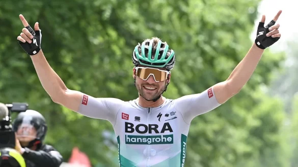 Im Ziel - &copy; Foto: Bernd Weissbrod/dpa