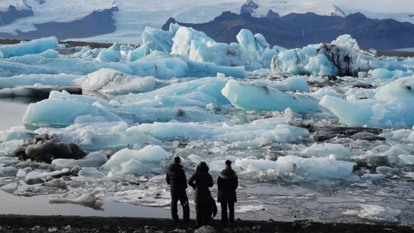 Gletscherlagune - &copy; Foto: Owen Humphreys/PA Wire/dpa