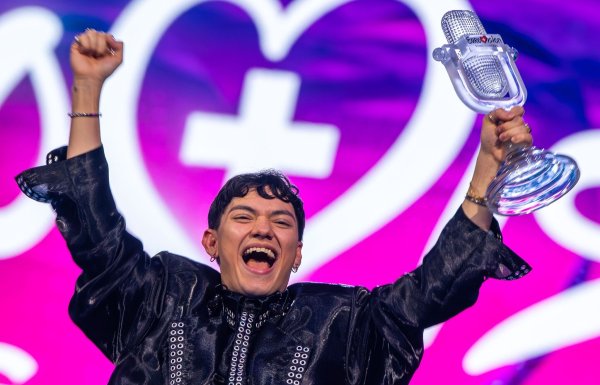 Jubel über den Sieg: JJ erobert in Basel die ESC-Welt. (Archivbild) - © Jens Büttner/dpa